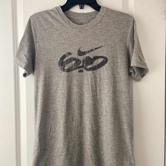 vintage nike shirt - Picture 2 of 3